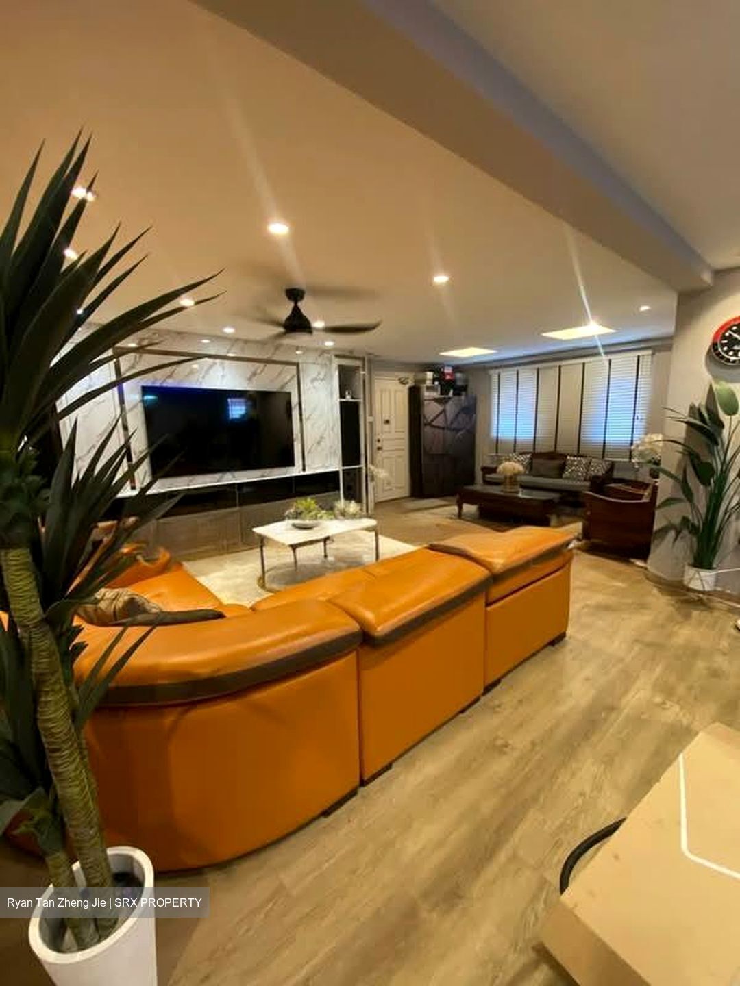 Blk 452 Jurong West Street 42 (Jurong West), HDB 5 Rooms #570356451